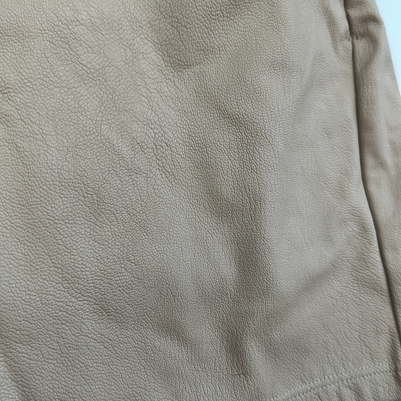 Commando faux leather jogger shorts L - Picture 3 of 5